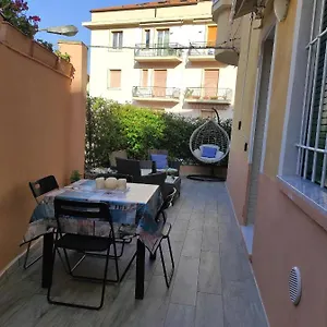 La Casa Dei Gelsomini Appartamento Alassio